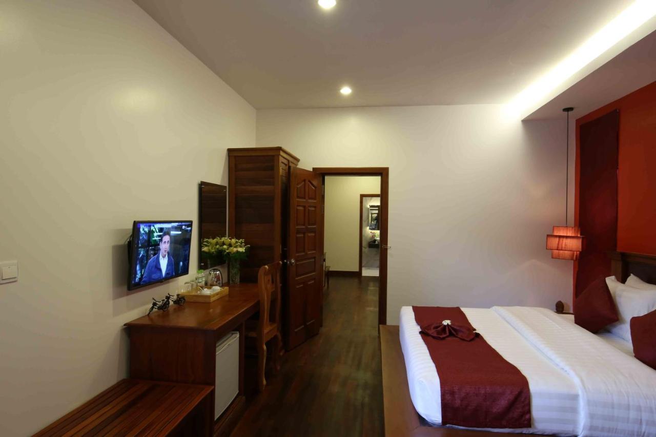 โฮลี อังกอร์ ดีลักซ์ โฮเต็ล Hotel เสียมราฐ ภายนอก รูปภาพ