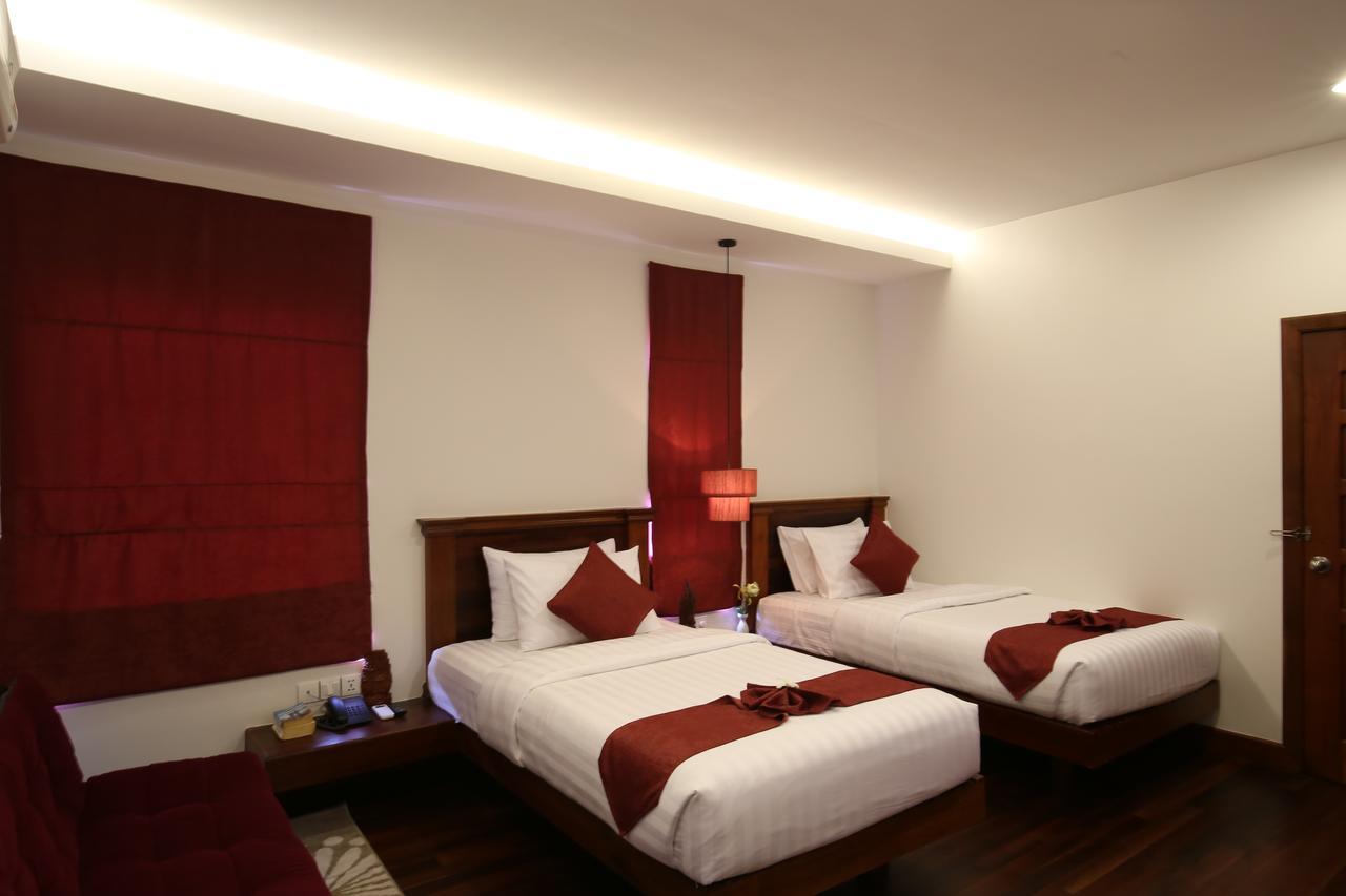 โฮลี อังกอร์ ดีลักซ์ โฮเต็ล Hotel เสียมราฐ ภายนอก รูปภาพ